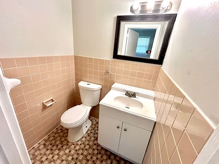 3902 Lakeview Dr — Photo 22