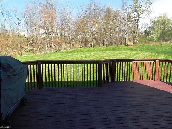 3rd image of 1716 Chestnut Trail Dr