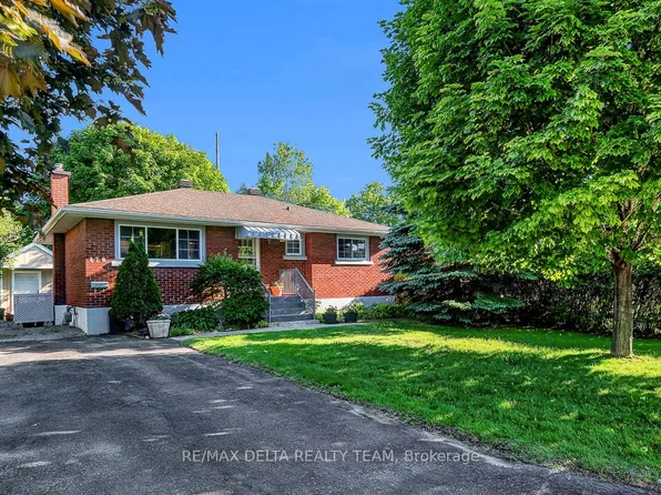 478 Lawson Ave, Ottawa, ON K1K 1R5