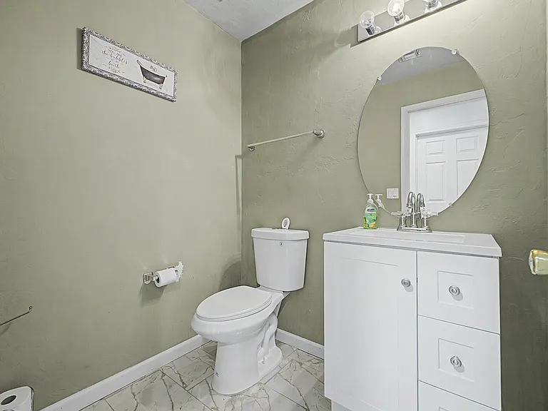 10613 E Avalon Park St — Photo 2