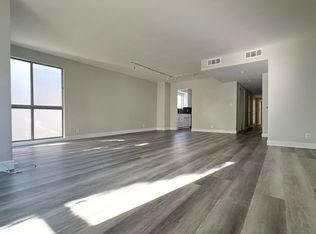 244 N Almont Dr APT 4, Beverly Hills, CA 90211