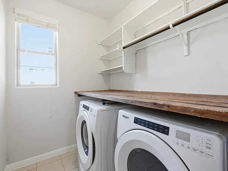 351 Wincliff Dr — Photo 31