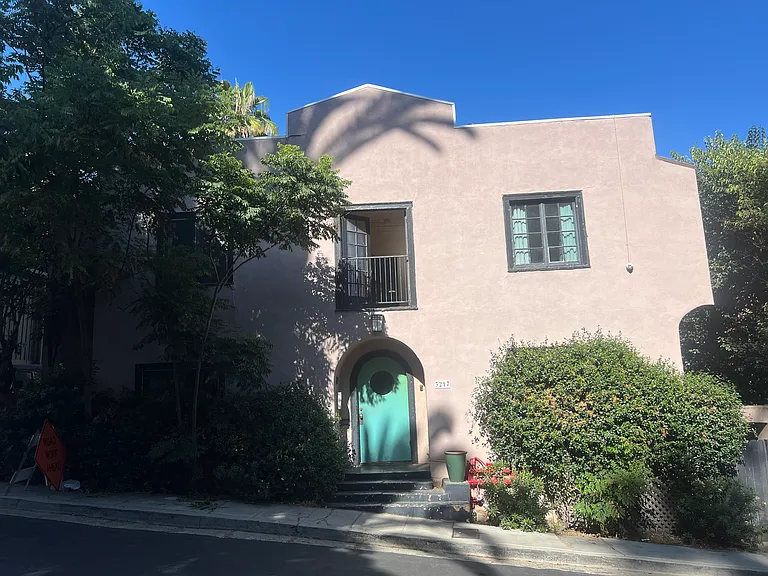 3217 Larissa Dr #202 — Photo 8