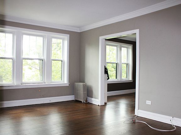 4th image of 1112 W Montana St #3