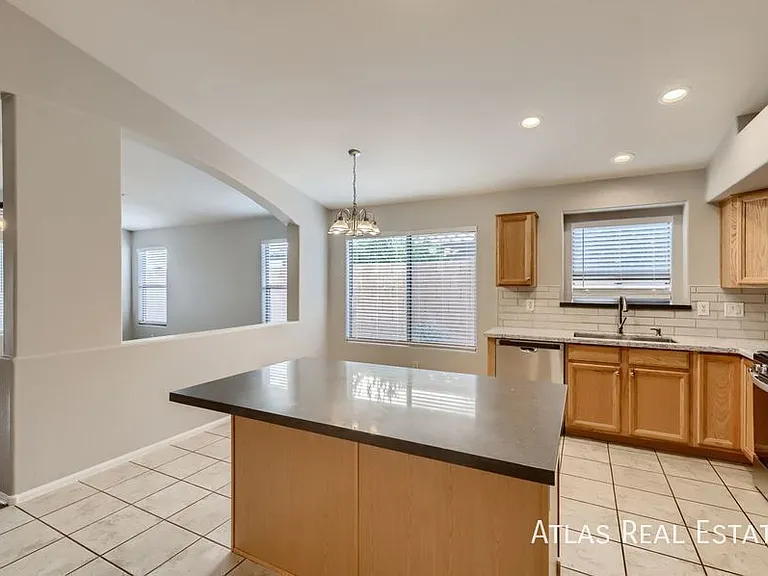 5338 N Ormondo Way — Photo 5