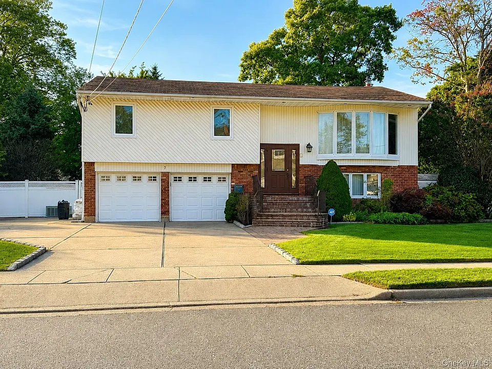 7 Pine St