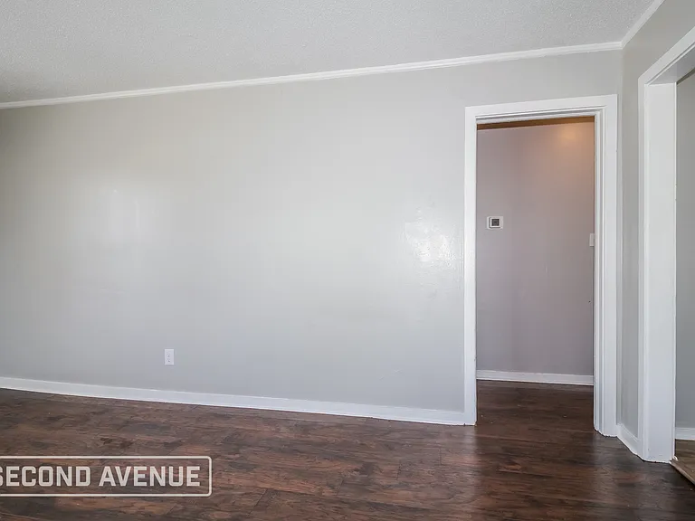 110 E Myrtle Dr — Photo 17