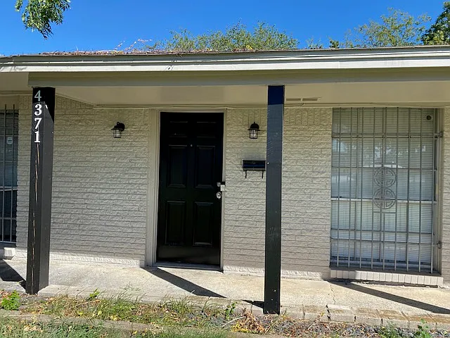 4371 Berke Rd — Photo 6