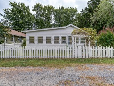 156 4th St, Colonial Beach, VA, 22443