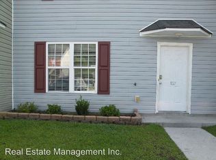 127 Apache Trl, Havelock, NC 28532