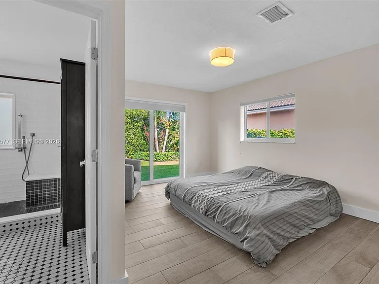 1807 SW 102nd Pl — Photo 30