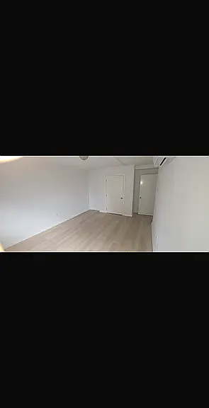 27-35 21st St #4AA — Photo 3