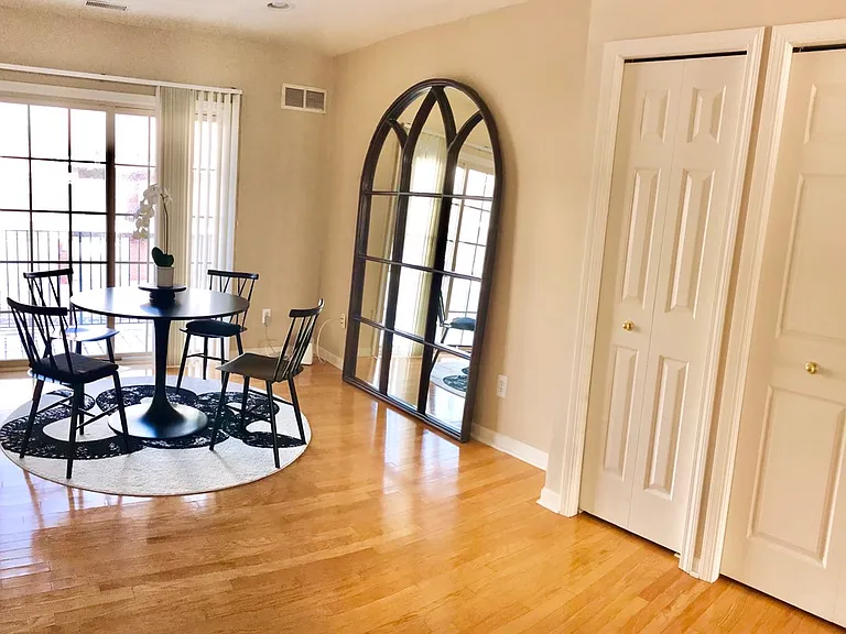 3257 Newbury Pl #20 — Photo 4