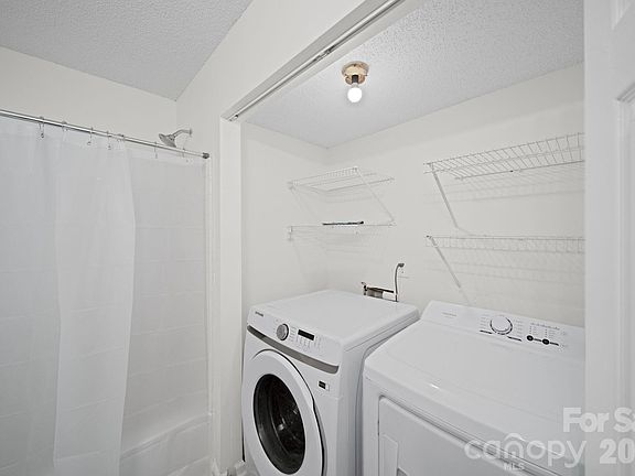 5th image of 3609 Huyton Ct