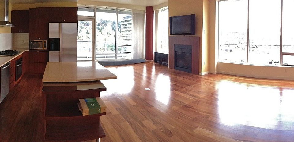 Living/Dining Room Kitchen