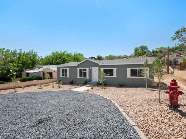 821 N Main St, Hurricane, UT 84737