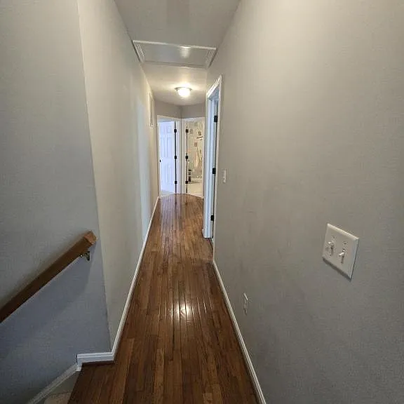 42 Charleston Ct — Photo 8