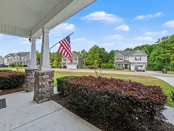 4th image of 218 Planters Ridge Drive