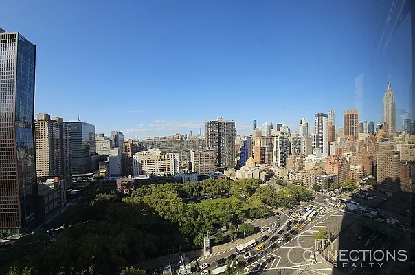 Rented by City Connections Realty | media 10