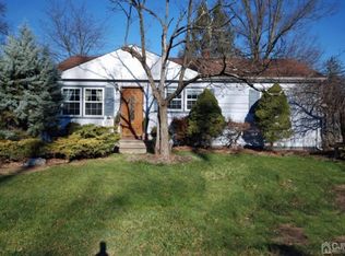 104 Cap Ln, Middlesex, NJ 08846