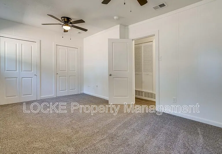 311 Byron St — Photo 18