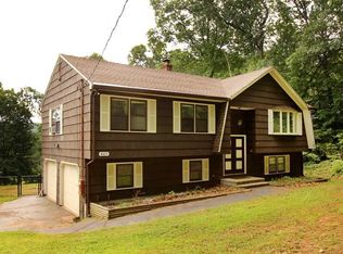 865 Totoket Rd, Northford, CT 06472