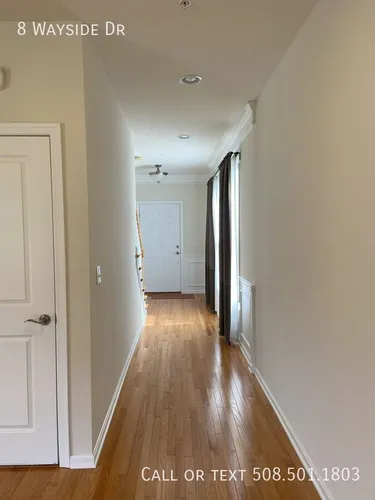 8 Wayside Dr Photo 1