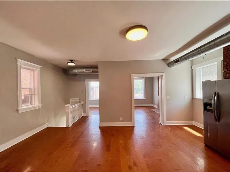 3743 Louisiana Ave #1A — Photo 6