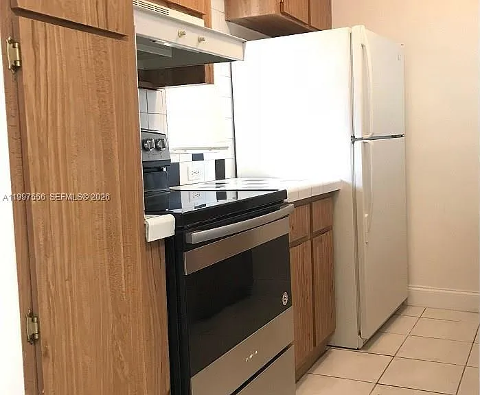 10165 Twin Lakes Dr #23-F — Photo 6