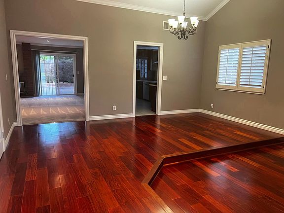 4th image of 7054 Corte Del Oro