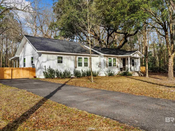 721 Shiloh St, Saraland, AL 36571