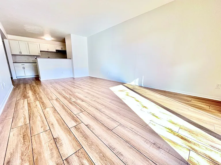 Acres Crossing Apartments — Photo 28