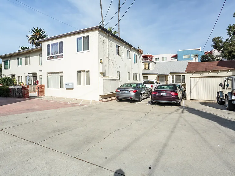 632 Pico Blvd #4 — Photo 17