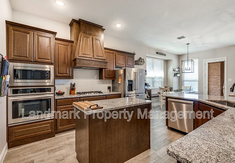 672 Harris Ridge Dr — Photo 11