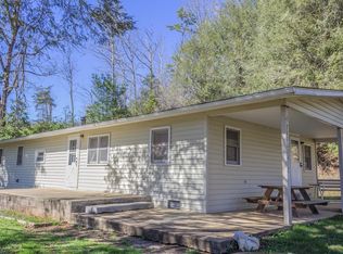 55 New Hope Dr, Sylva, NC 28779