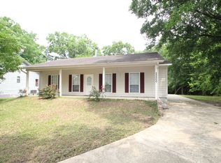 25500 Homestead Dr, Denham Springs, LA 70726