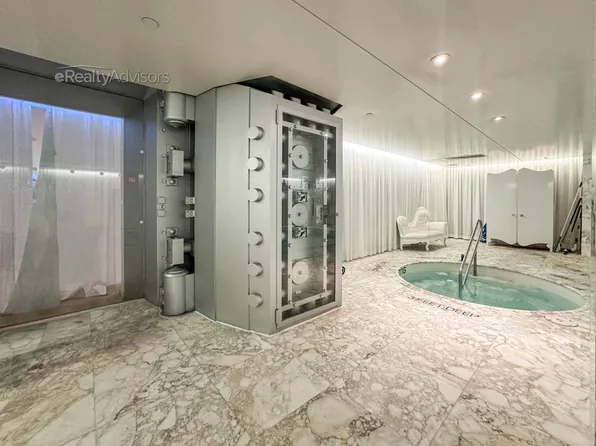 15 Broad Street image 10 of 24