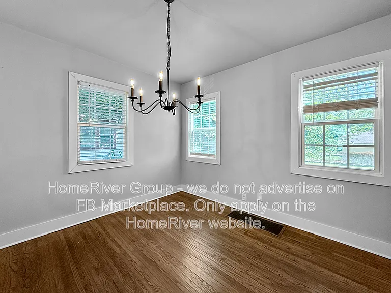 115 S Knoxville Ave — Photo 8