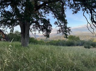 10 Old Oak Ln, Mariposa, CA 95338