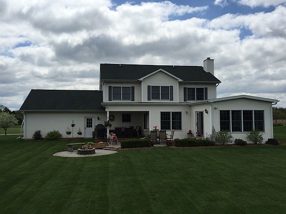 2nd image of 9386 Highland Green Dr