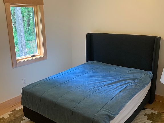 5th image of 118 Sunshine Ln