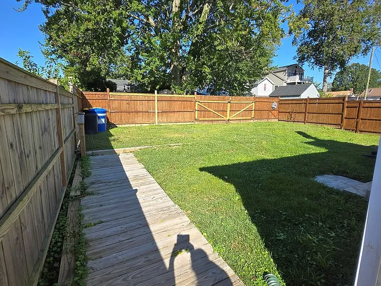 8728 Bayside Rd — Photo 3