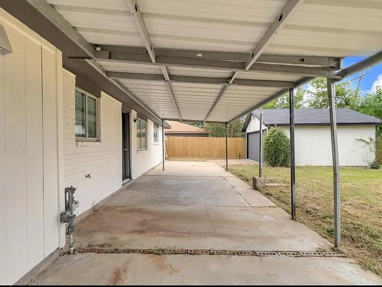 10938 Fleming Dr — Photo 25