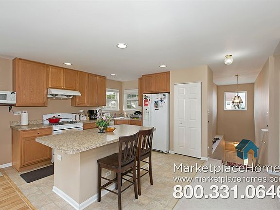 5th image of 1281 Waverly Dr