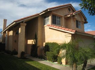 3520 Autumn Walk Dr, Riverside, CA 92503