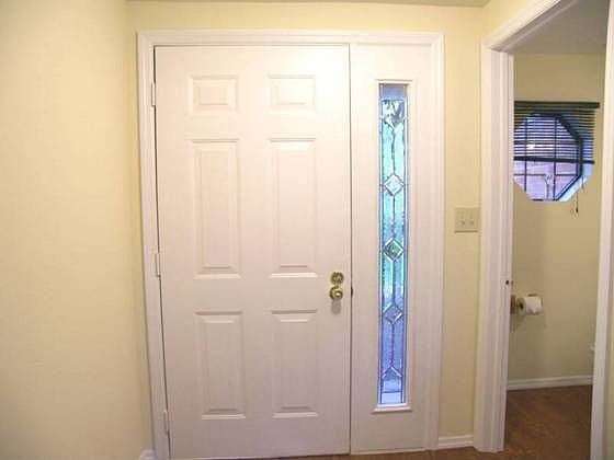 1st image of 8467 Woodgrove Ct