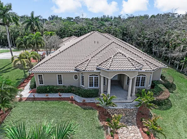 16684 62nd Road N, The Acreage, FL 33470