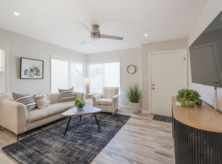 208 29th St, Hermosa Beach, CA 90254