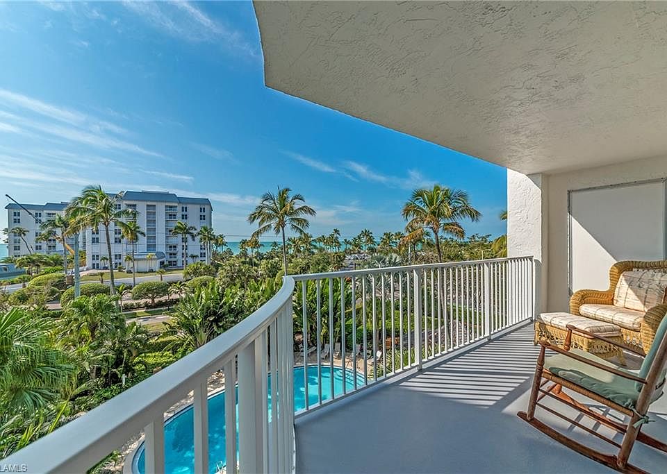1st image of 1300 Gulf Shore Blvd N APT 509