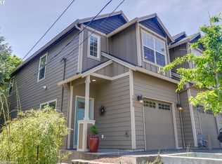 1830 SW Evans St, Portland, OR 97219